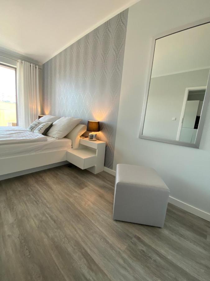 Apartament Balticus Z Widokiem Na Morze Miedzyzdroje Exterior photo